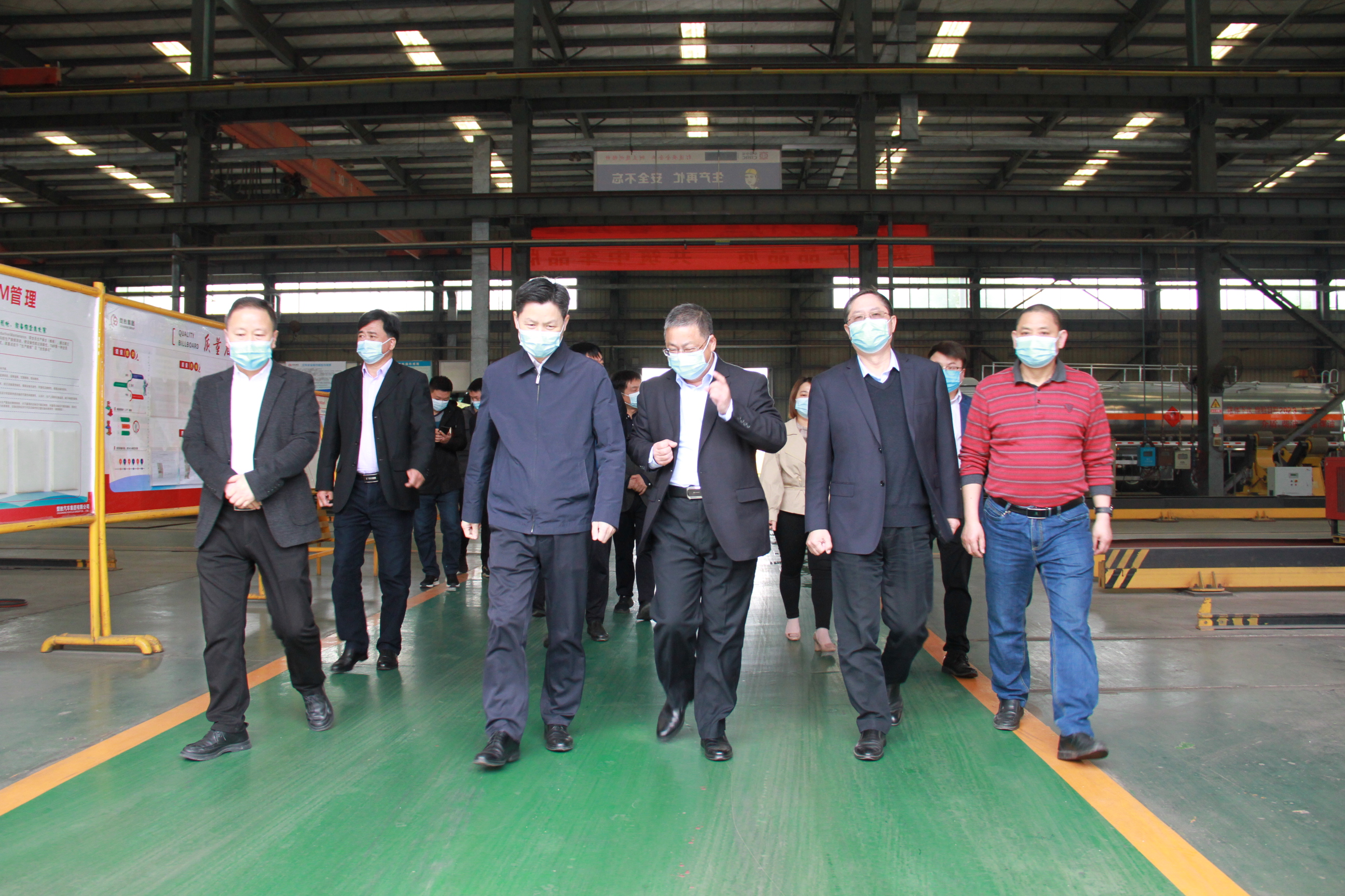 防疫情，促生產(chǎn)，市委常委副市長甘國棟一行蒞臨楚勝調(diào)研